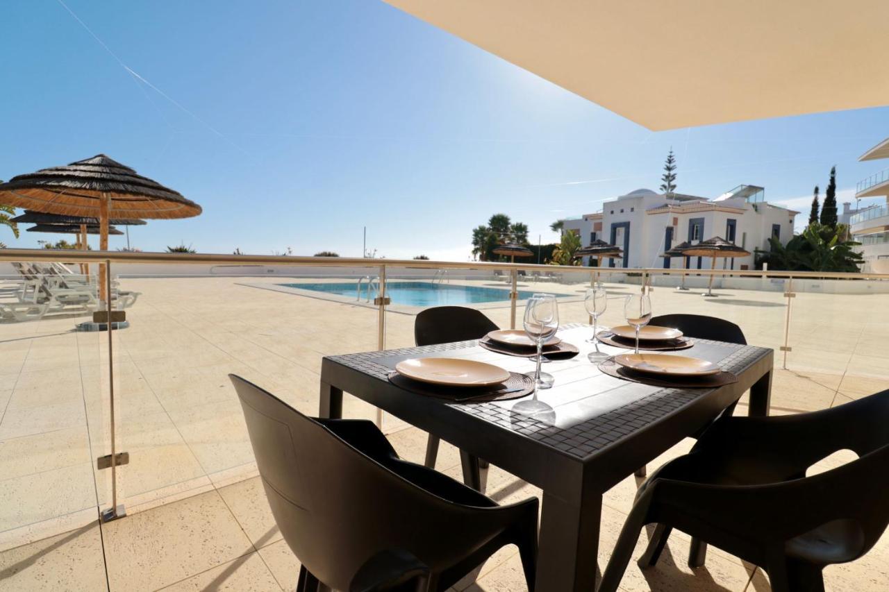 Olhos De Agua 1Br With Pool, Ac And Free Parking Apartment Albufeira Ngoại thất bức ảnh